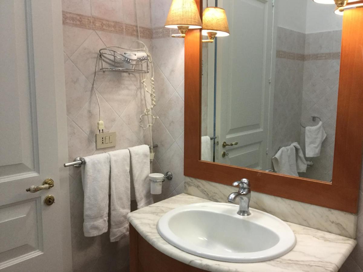 Crispi Accomodation B&B Catane Extérieur photo